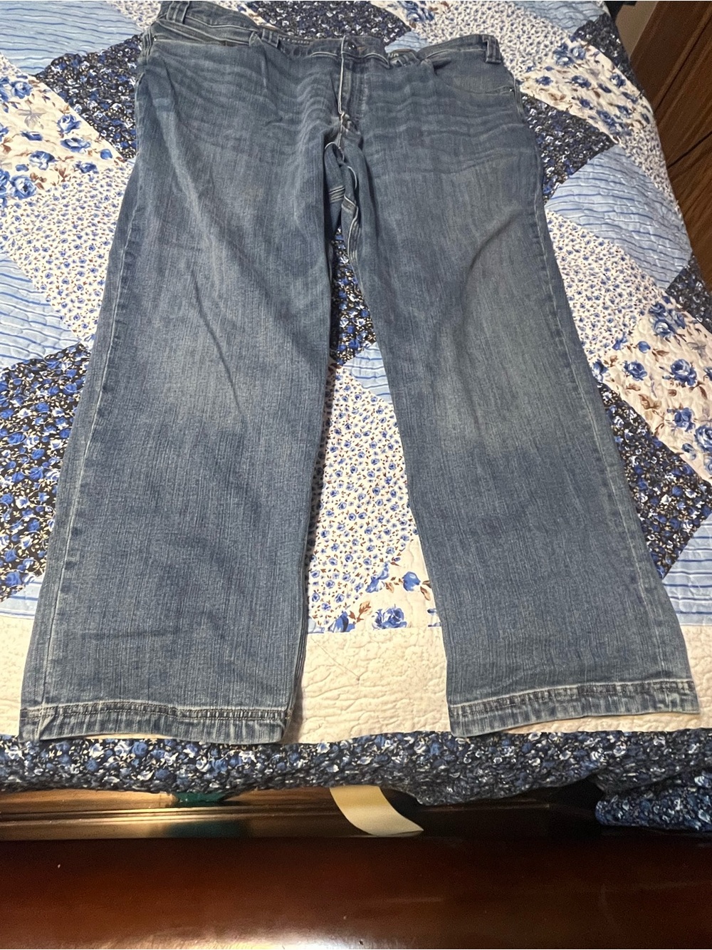 Duluth Trading Company Men’s 44/30 Ballroom Double Flex Jeans